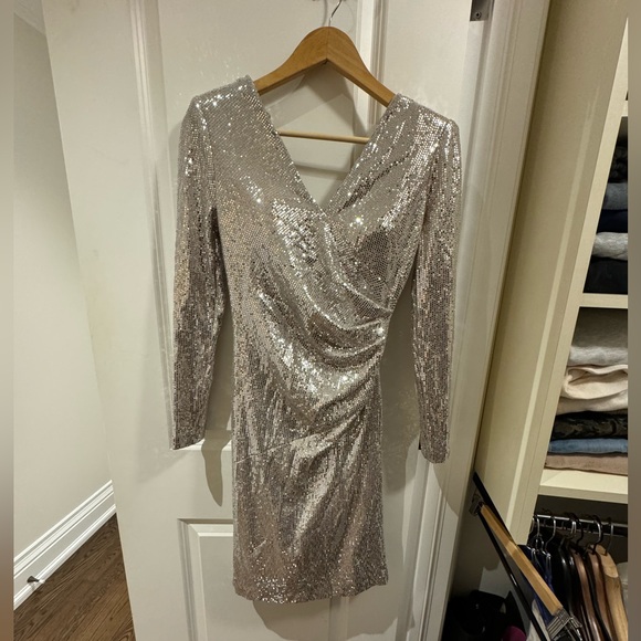 Eliza J Long Sleeve Sequin V Neck Dress - Picture 1 of 4